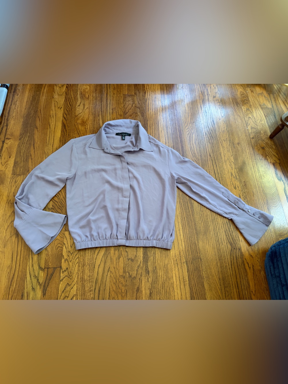 *White House Black Market purple Button-Cuff Collared Blouse